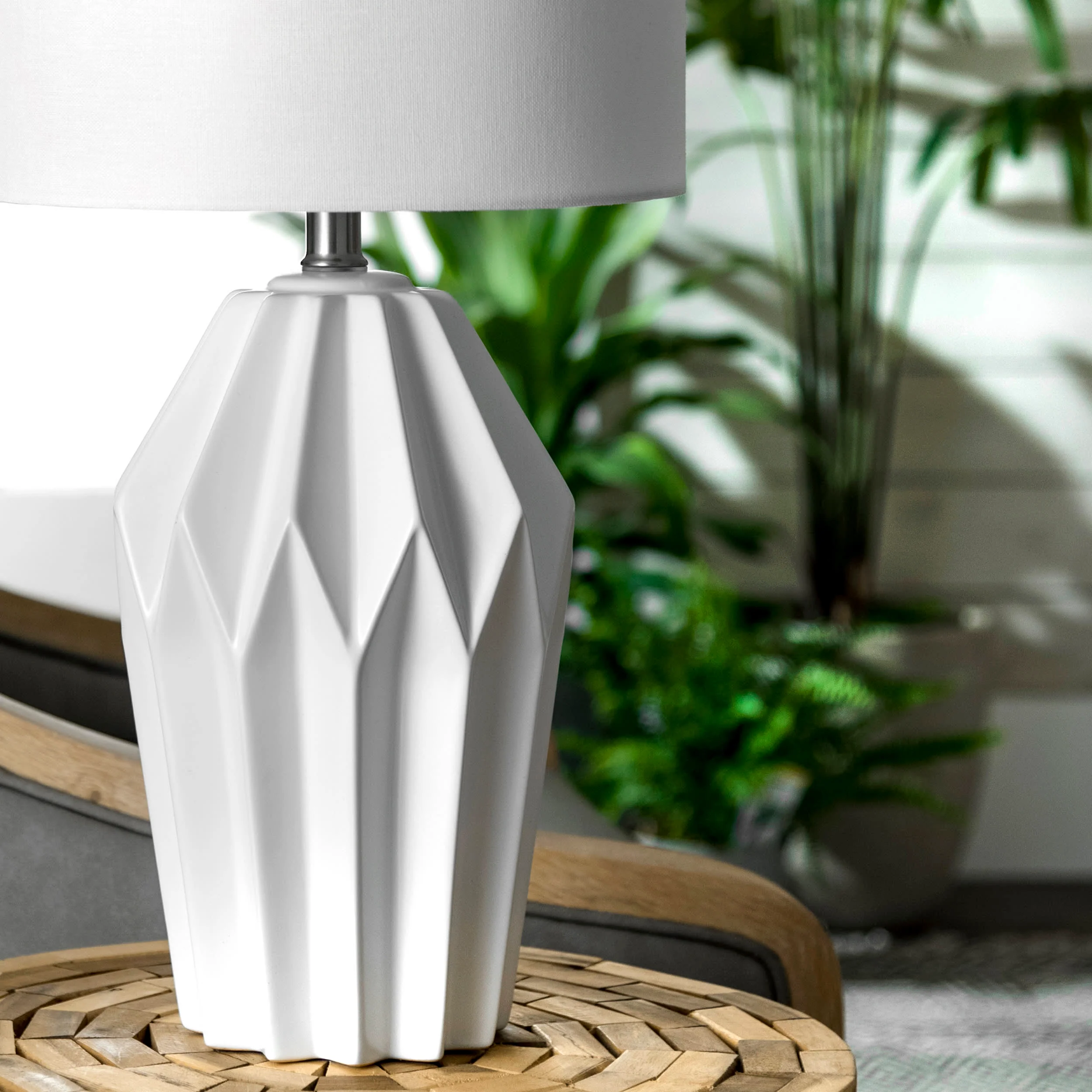 24-inch Cressida Ribbed Ceramic Table Lamp | White - Image 5