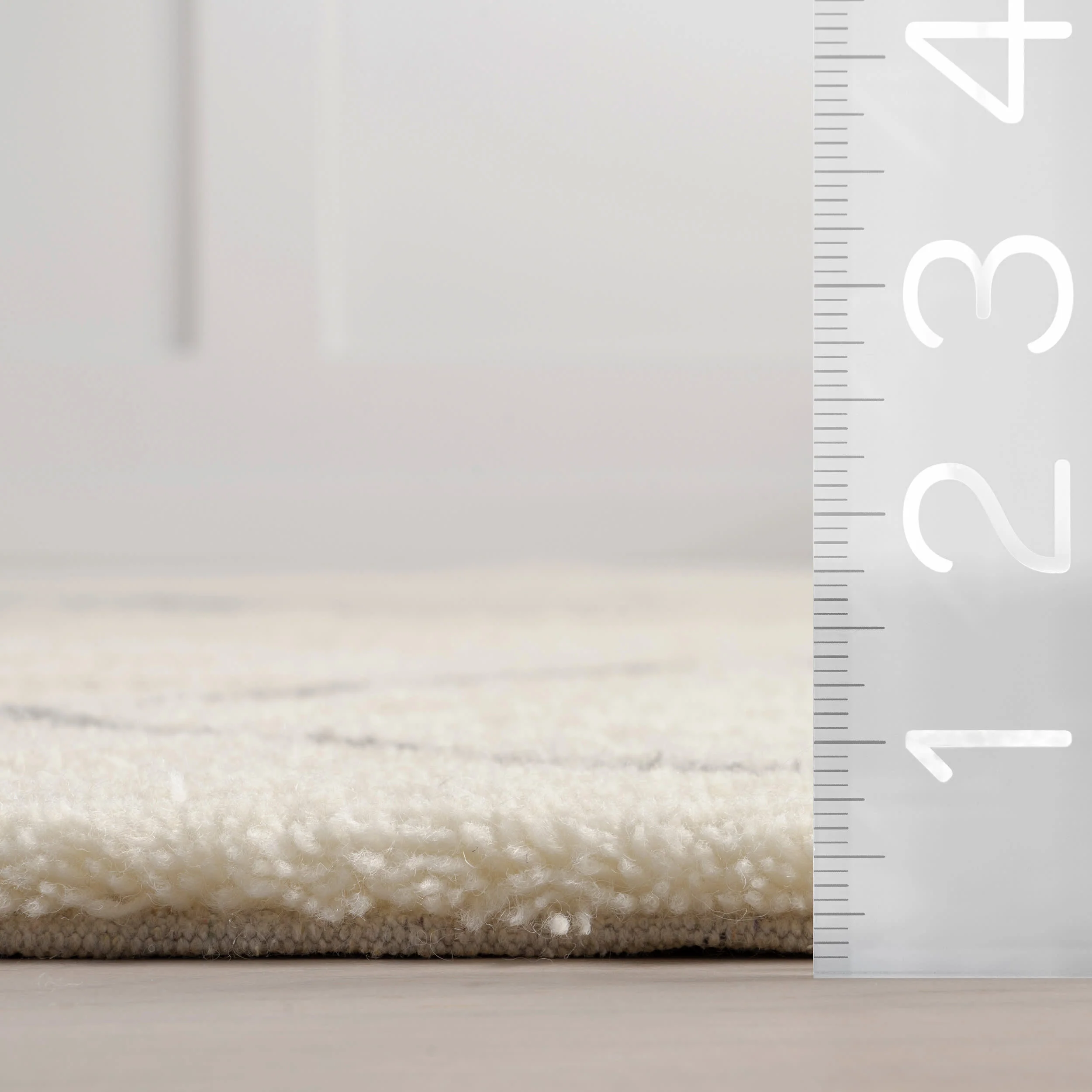 Seabrook Hand Tufted Wool Rug | Ivory - Image 5