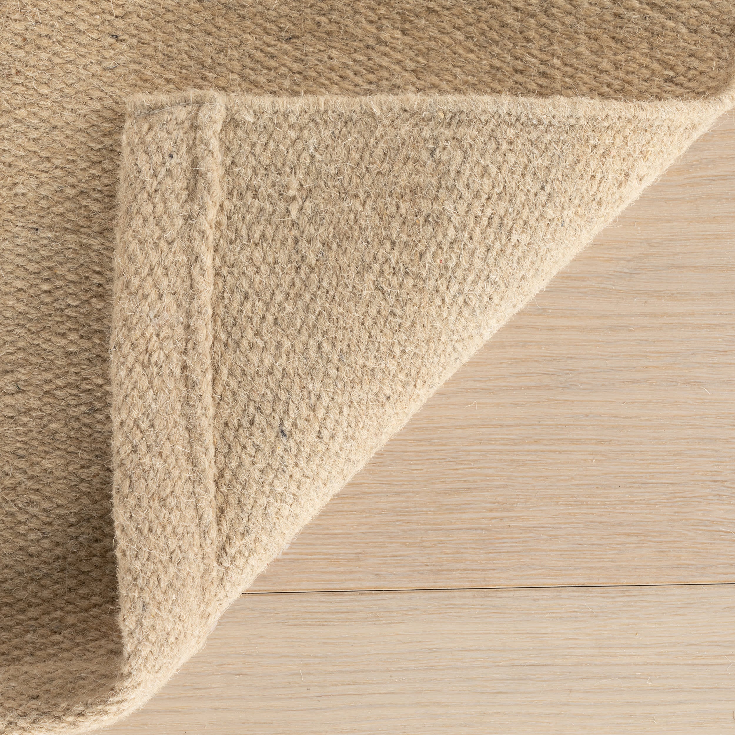 Benia Modern Beige Rug | Beige - Image 2