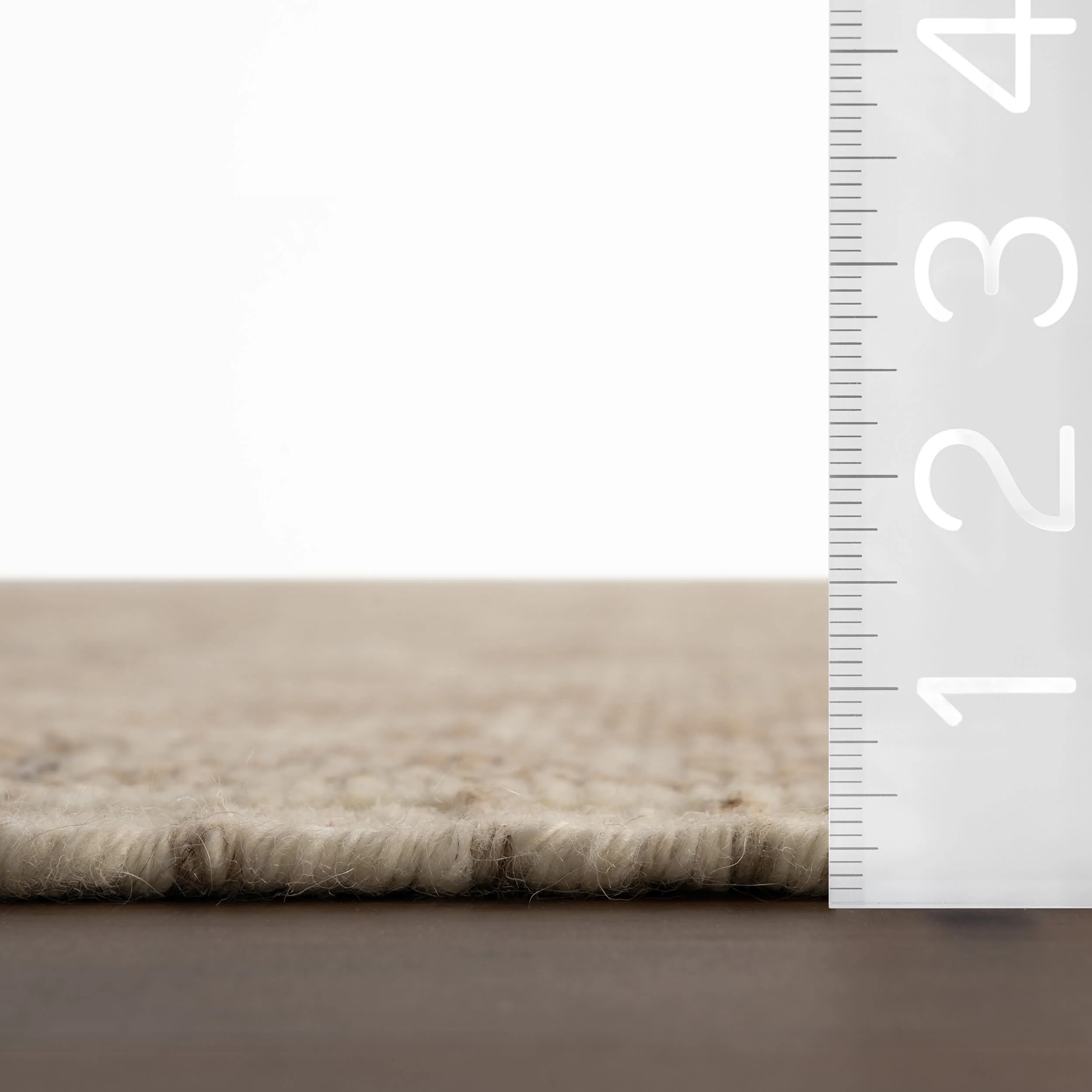 Casdia Traditional Vintage Rug | Ivory - Image 4