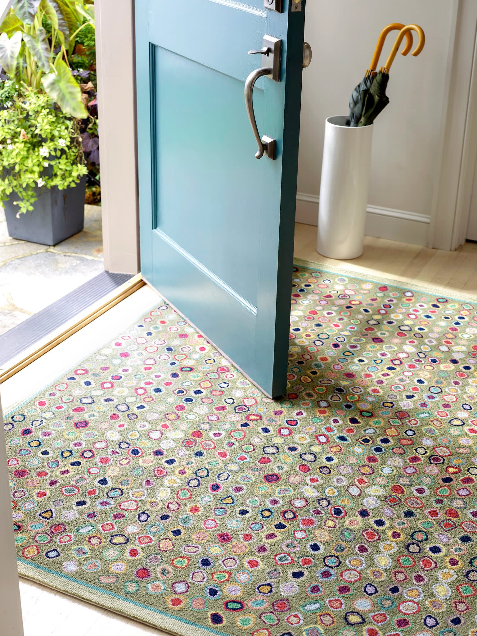 Cats Paw Hand Micro Hooked Wool Rug | Sage - Image 4