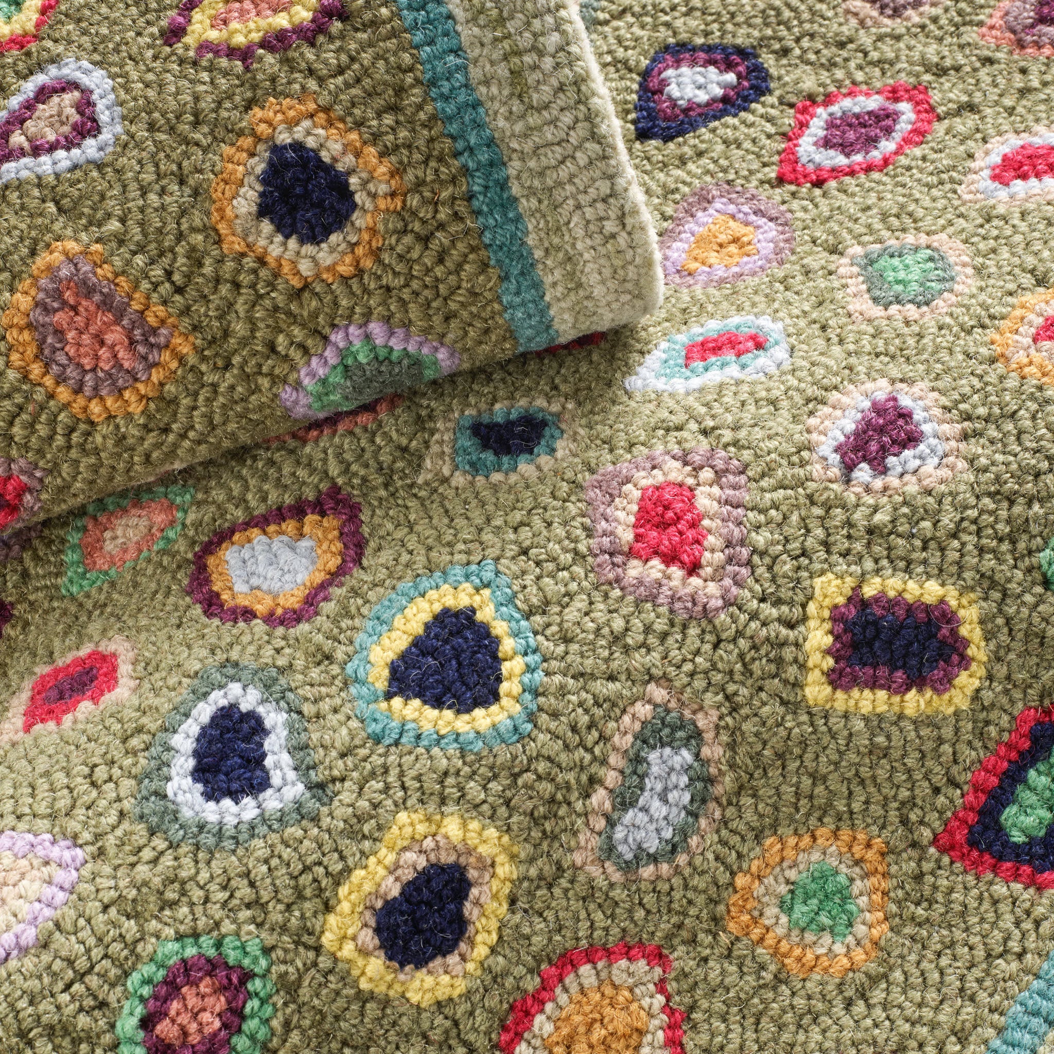 Cats Paw Hand Micro Hooked Wool Rug | Sage - Image 7