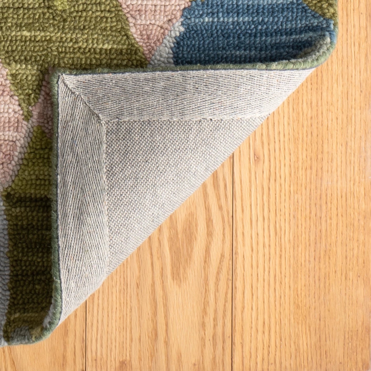 Deer Leap Hand Hooked Wool Rug | Coral - Image 9