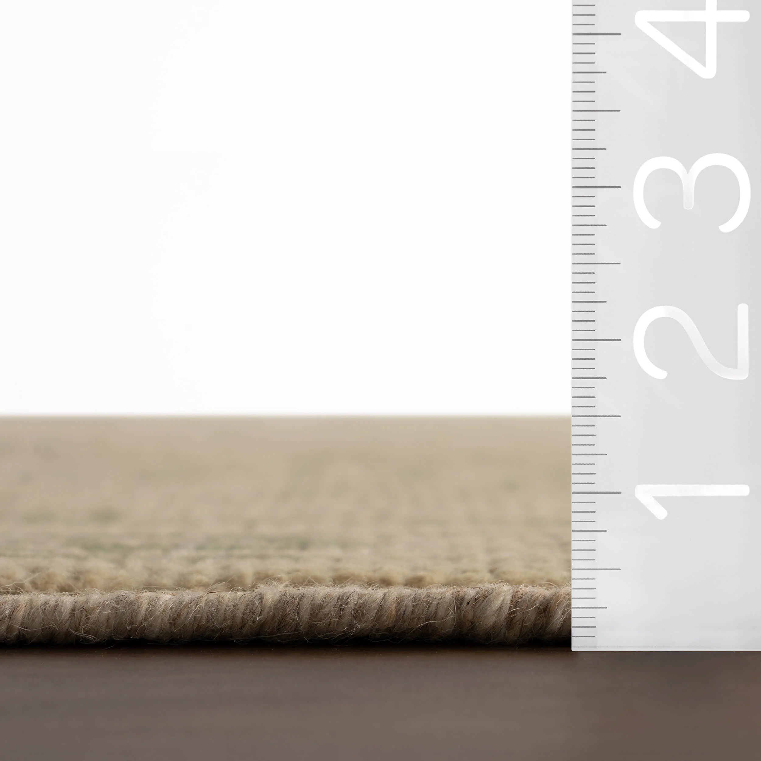 Dicyra Traditional Vintage Rug | Ivory - Image 4