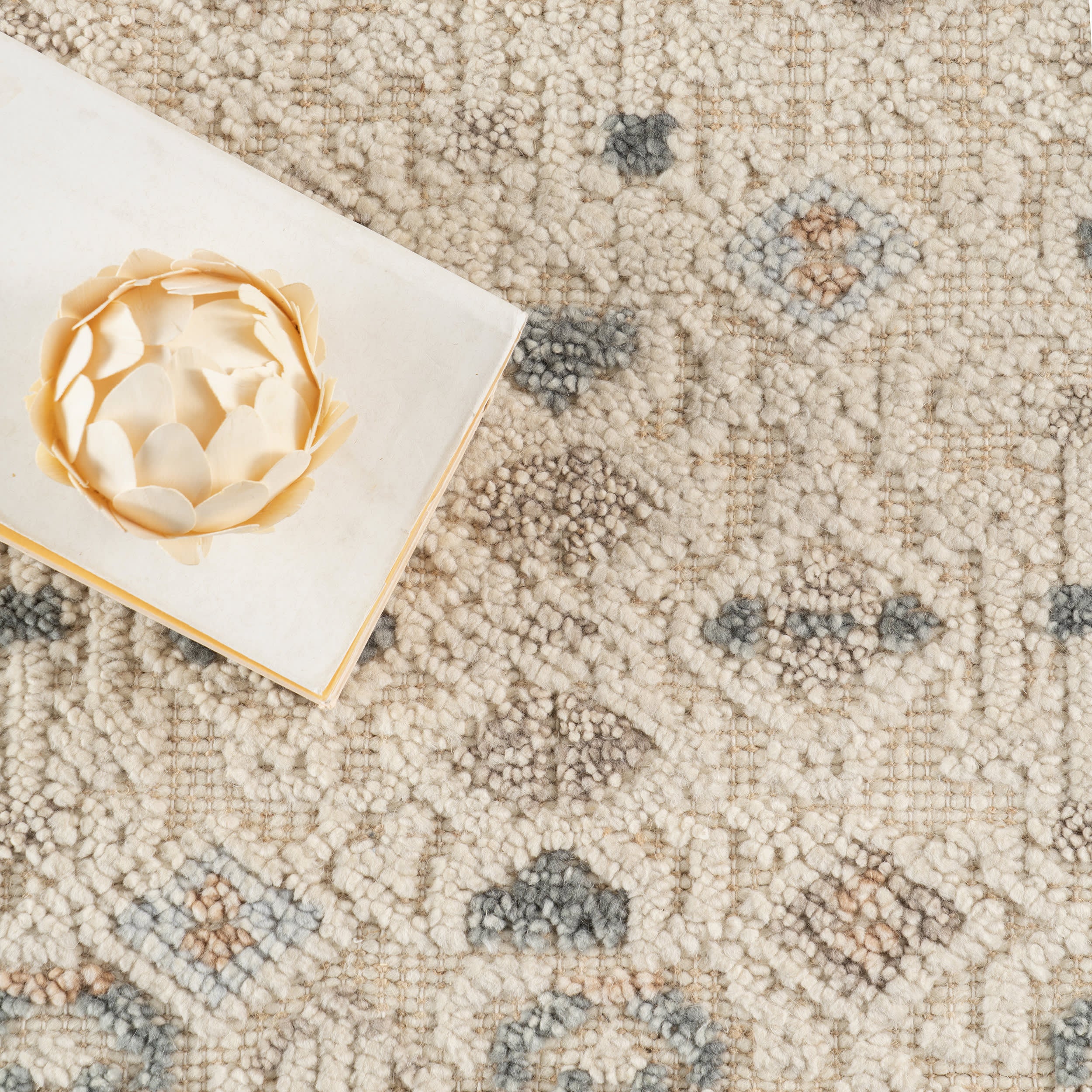 Emory Hand Knotted Wool Rug | Ivory - Image 3