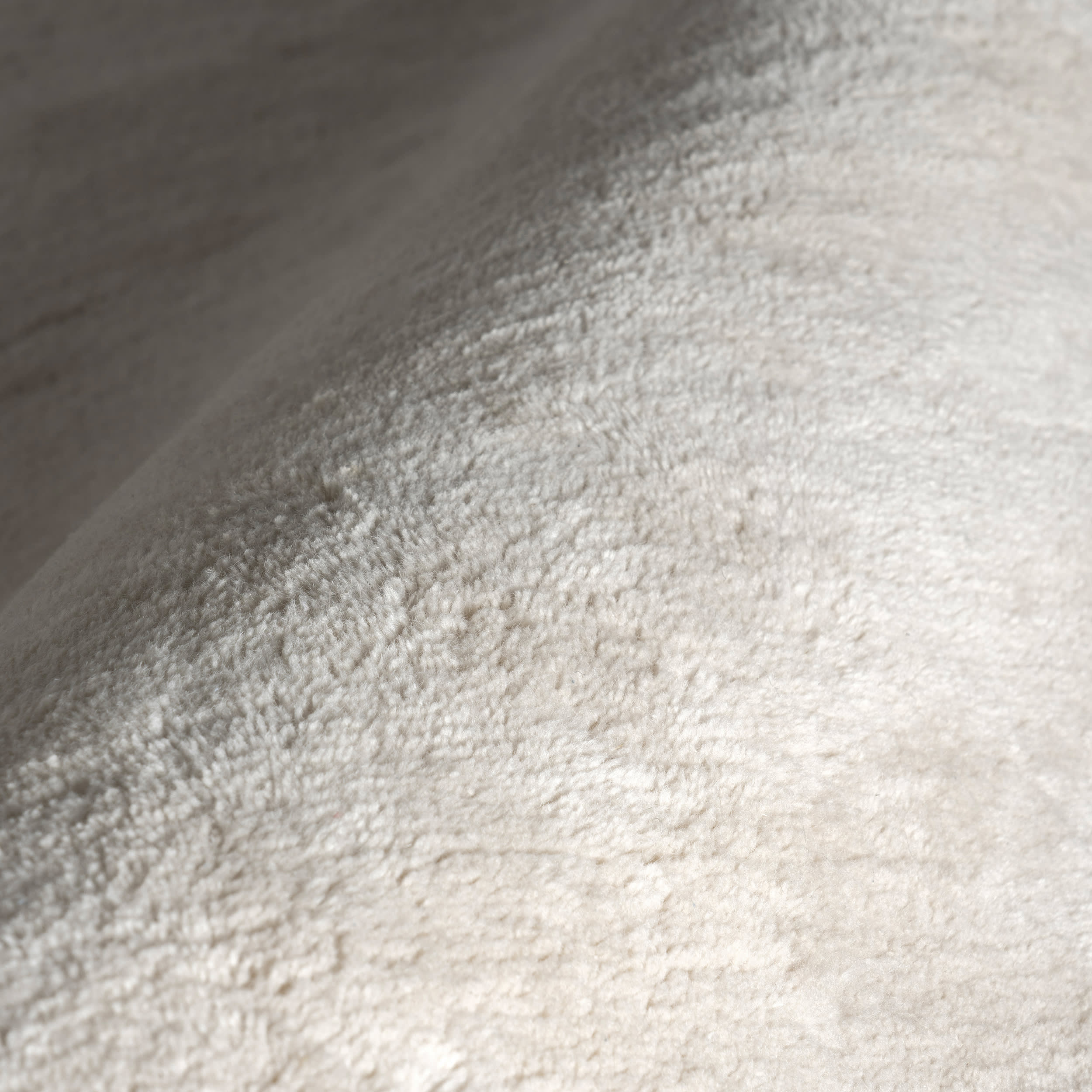 Roan New Zealand Wool Rug | Ivory - Image 12
