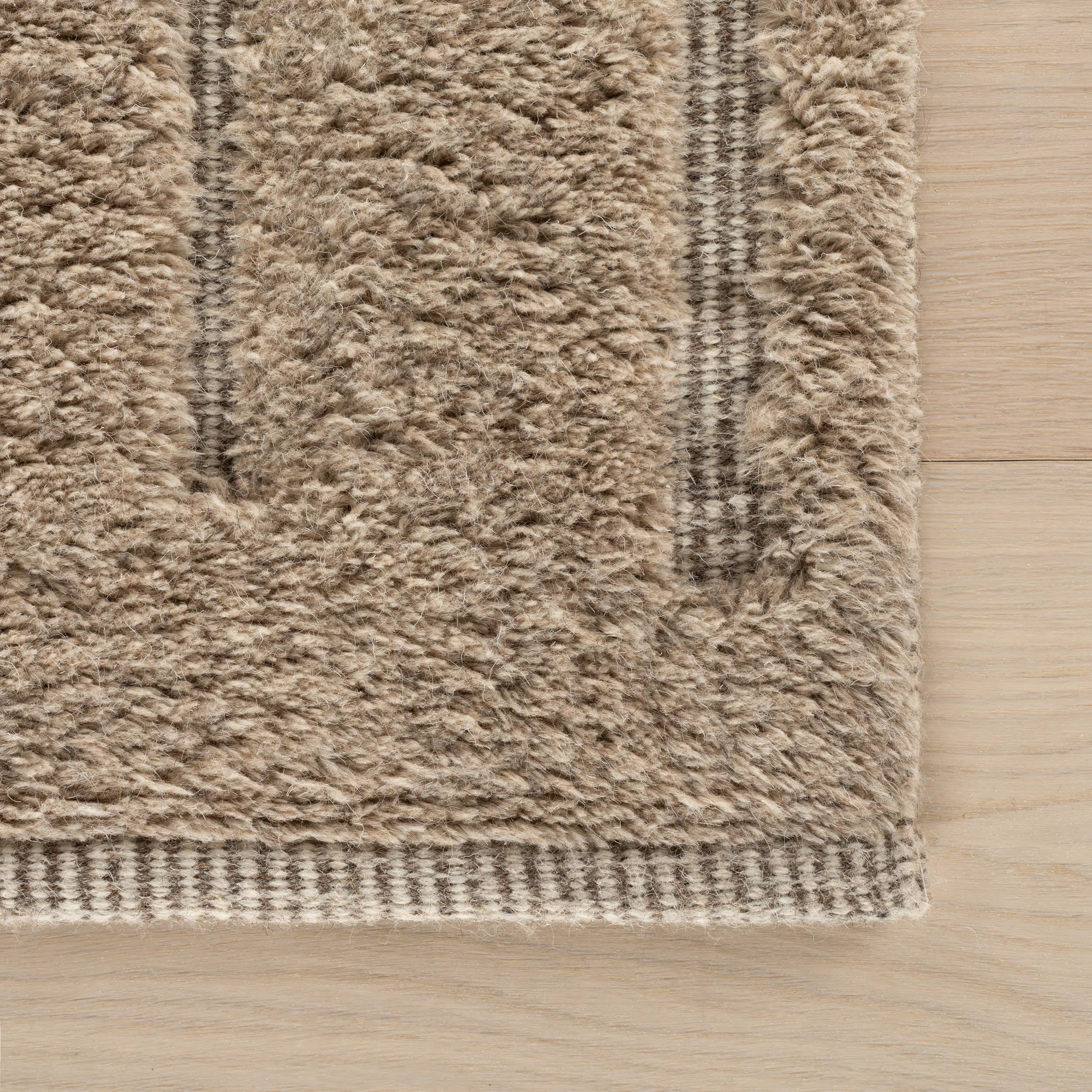 Grey Modern Solid Rug | Grey - Image 3