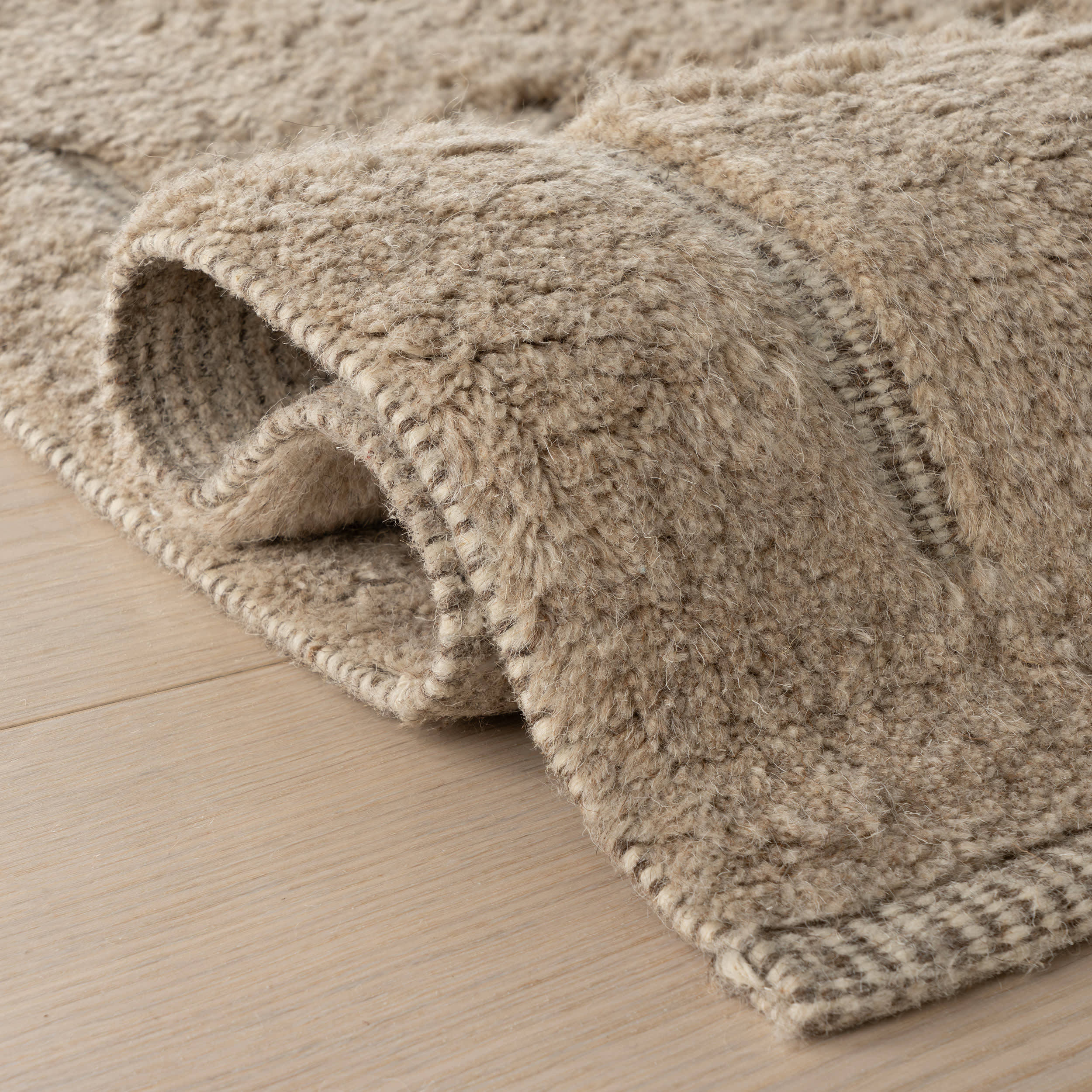 Grey Modern Solid Rug | Grey - Image 5