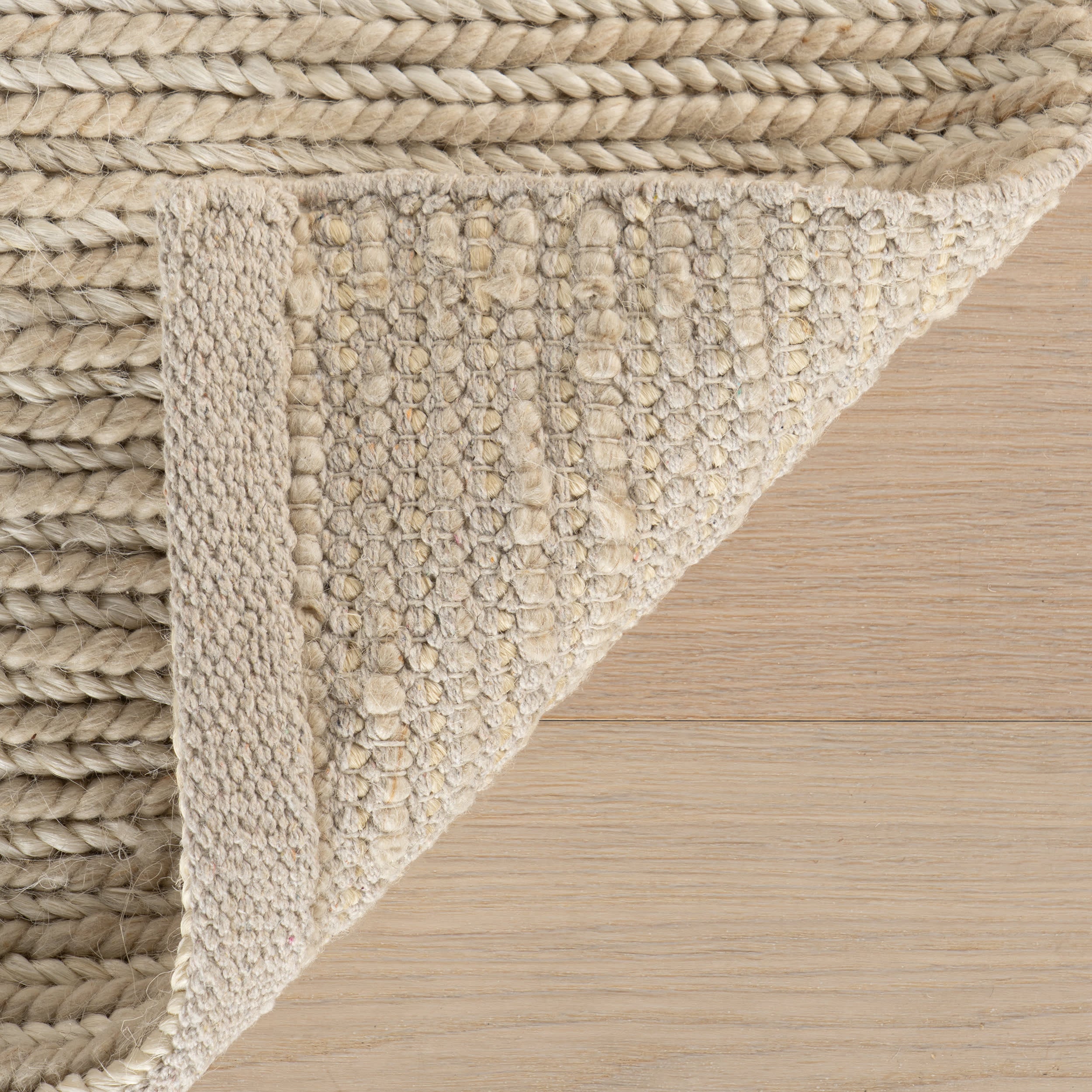 Hades Soumak Jute Rug | Ivory - Image 3