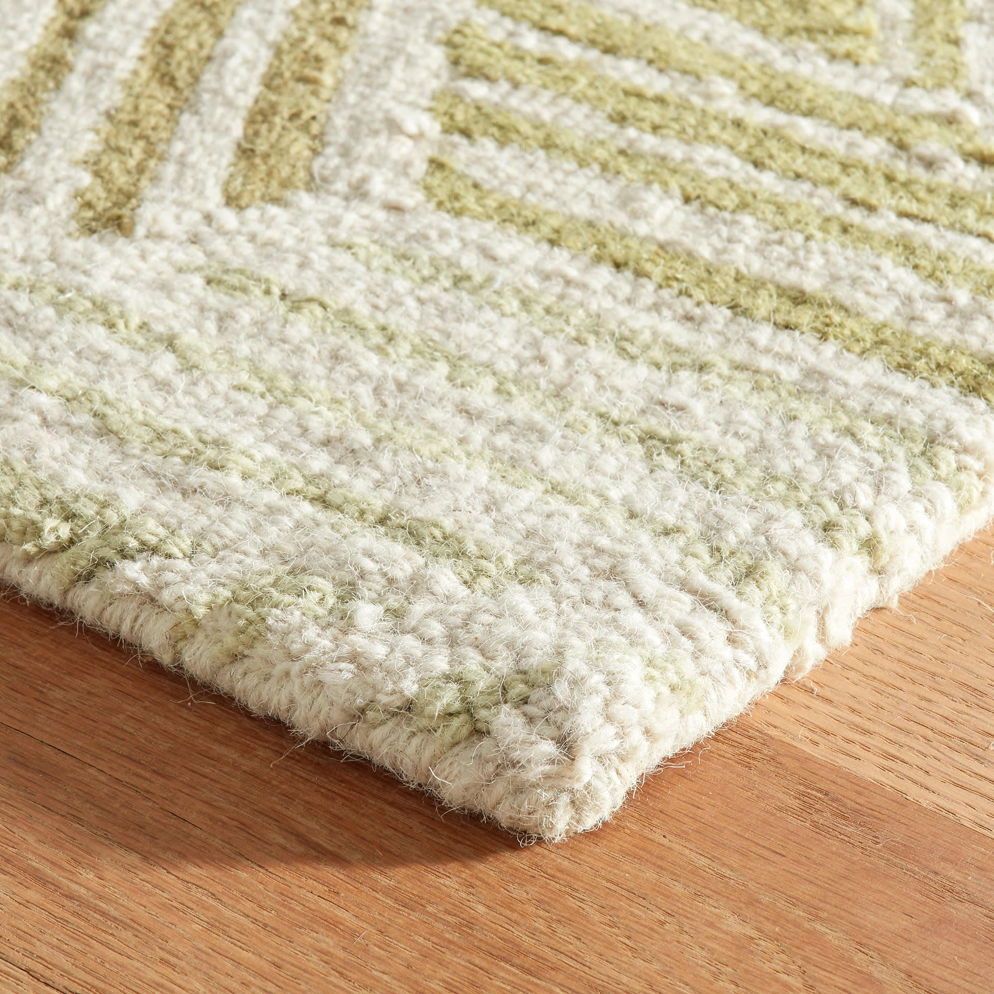 Karari Hand Hooked Wool Rug | Moss - Image 7