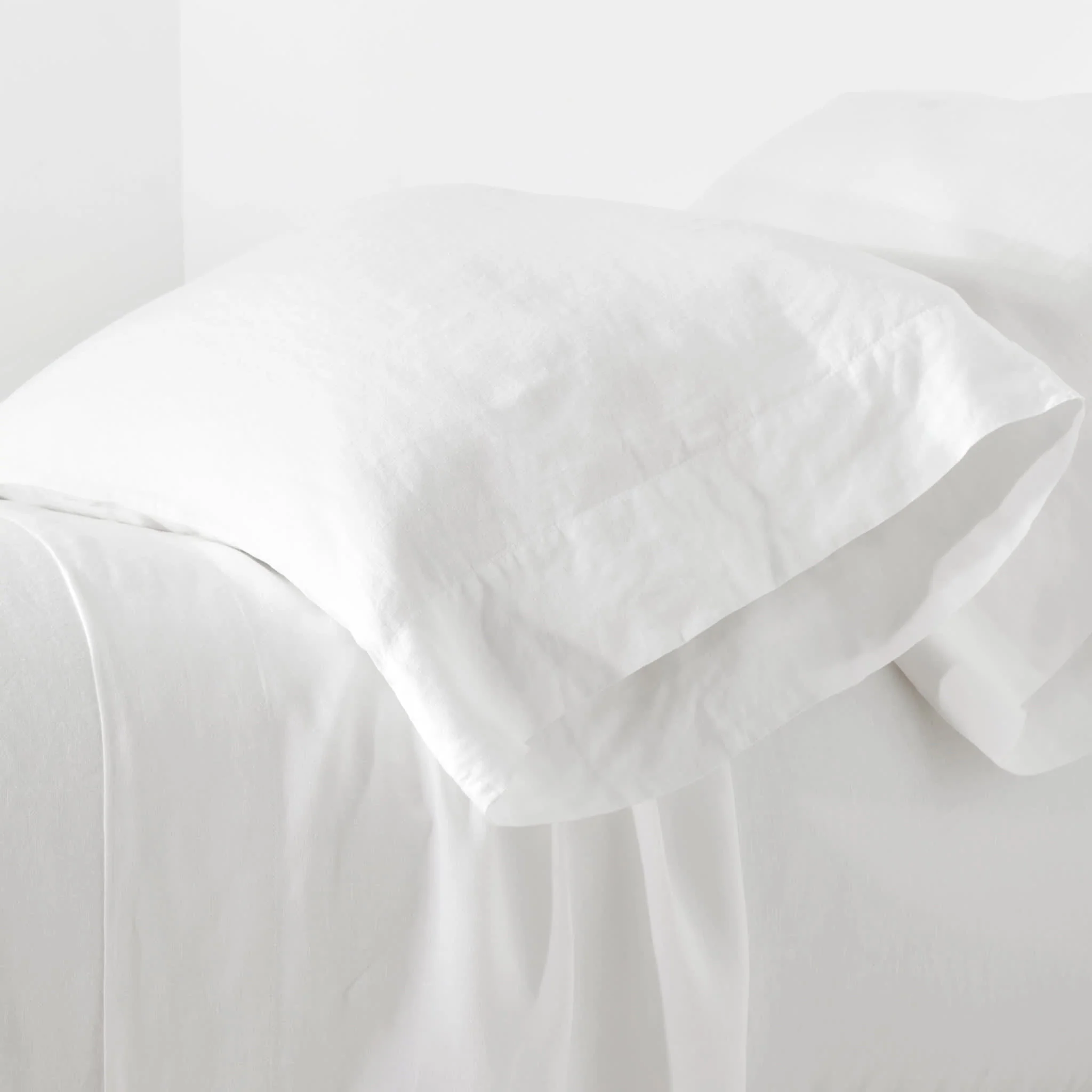 Lush Linen White Core Bedding Bundle | None - Image 5