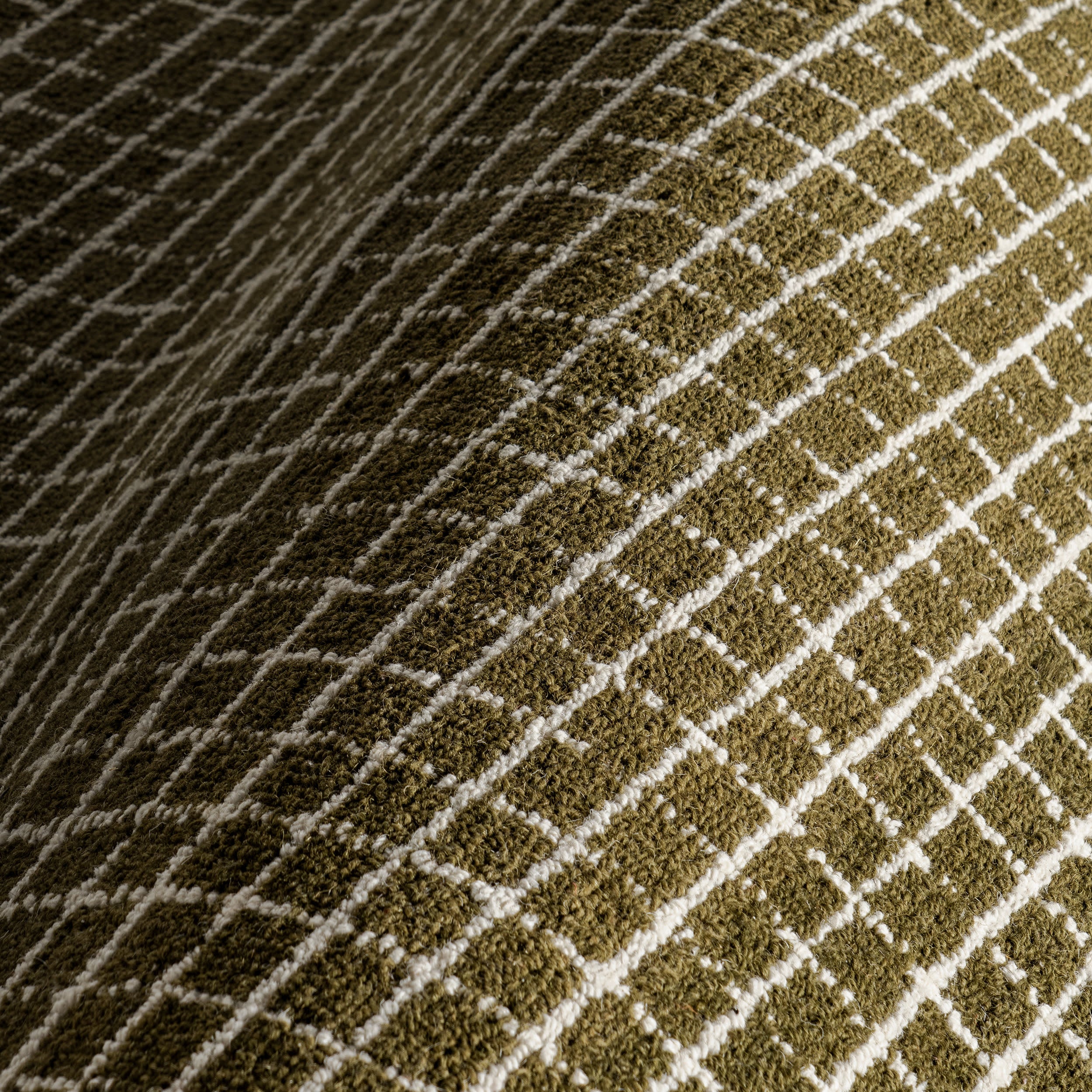 Clayborne Hand Tufted Wool Rug | Moss - Image 11