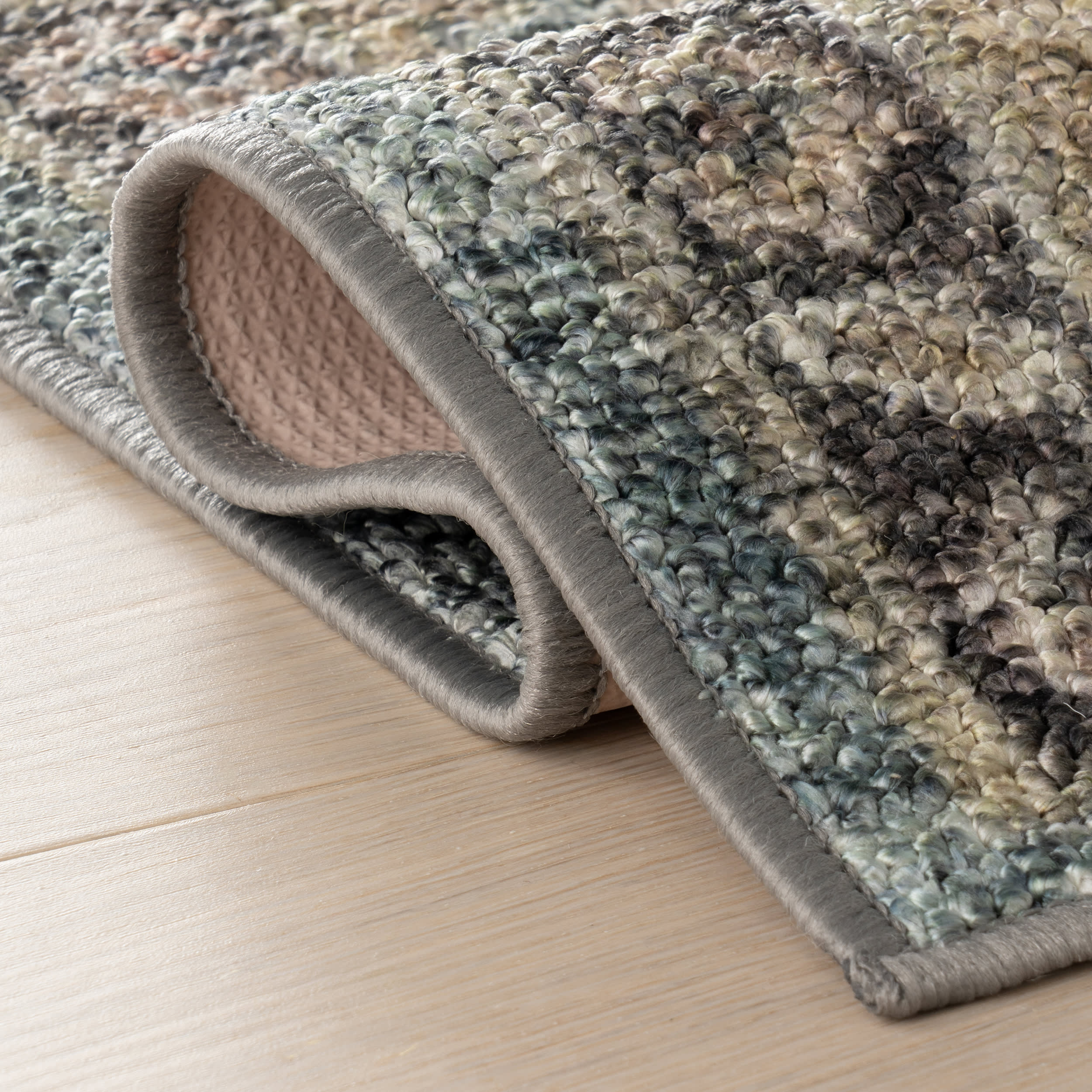 Felisse Traditional Bordered Washable Rug | Blue - Image 9