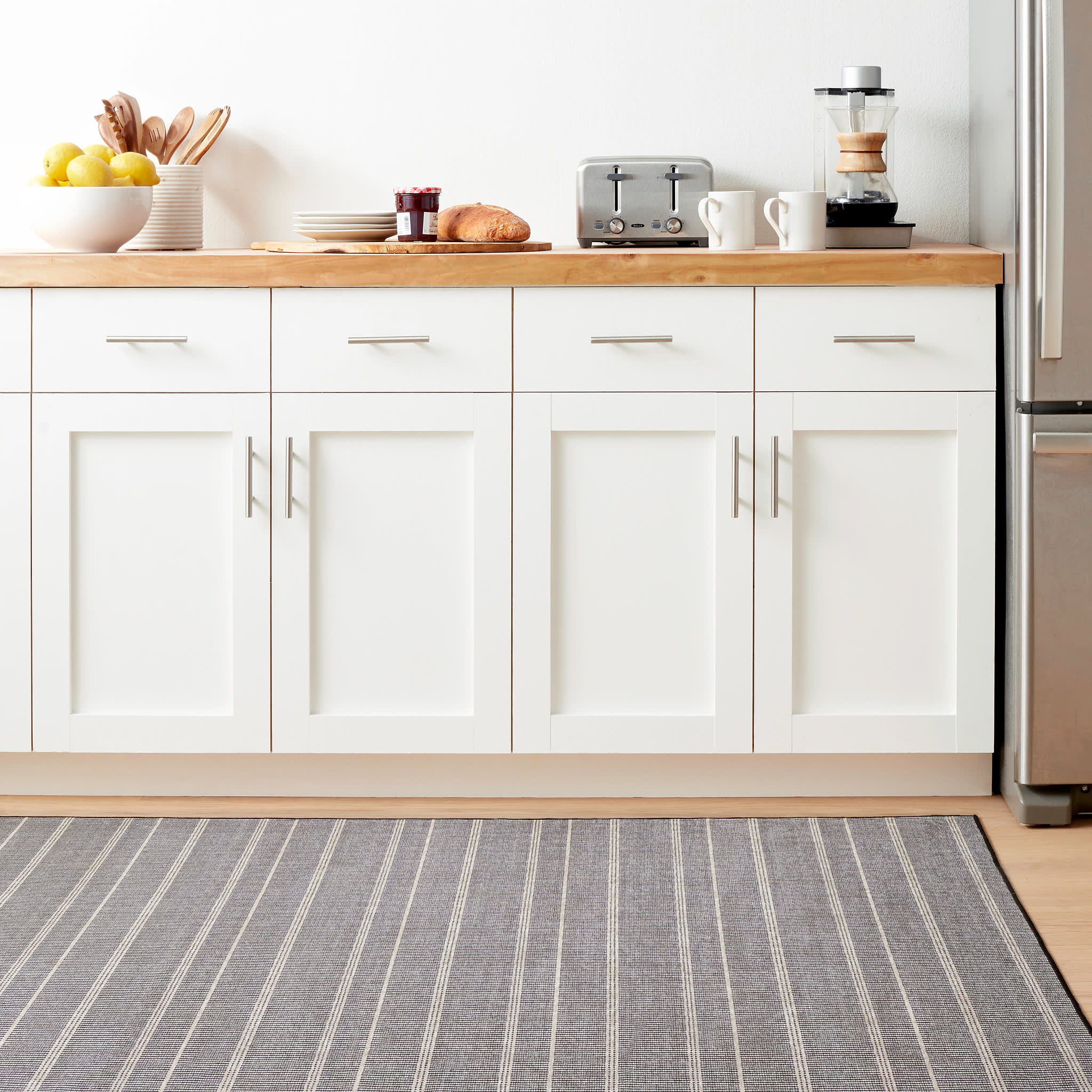 Samson Machine Washable Rug | Black - Image 2