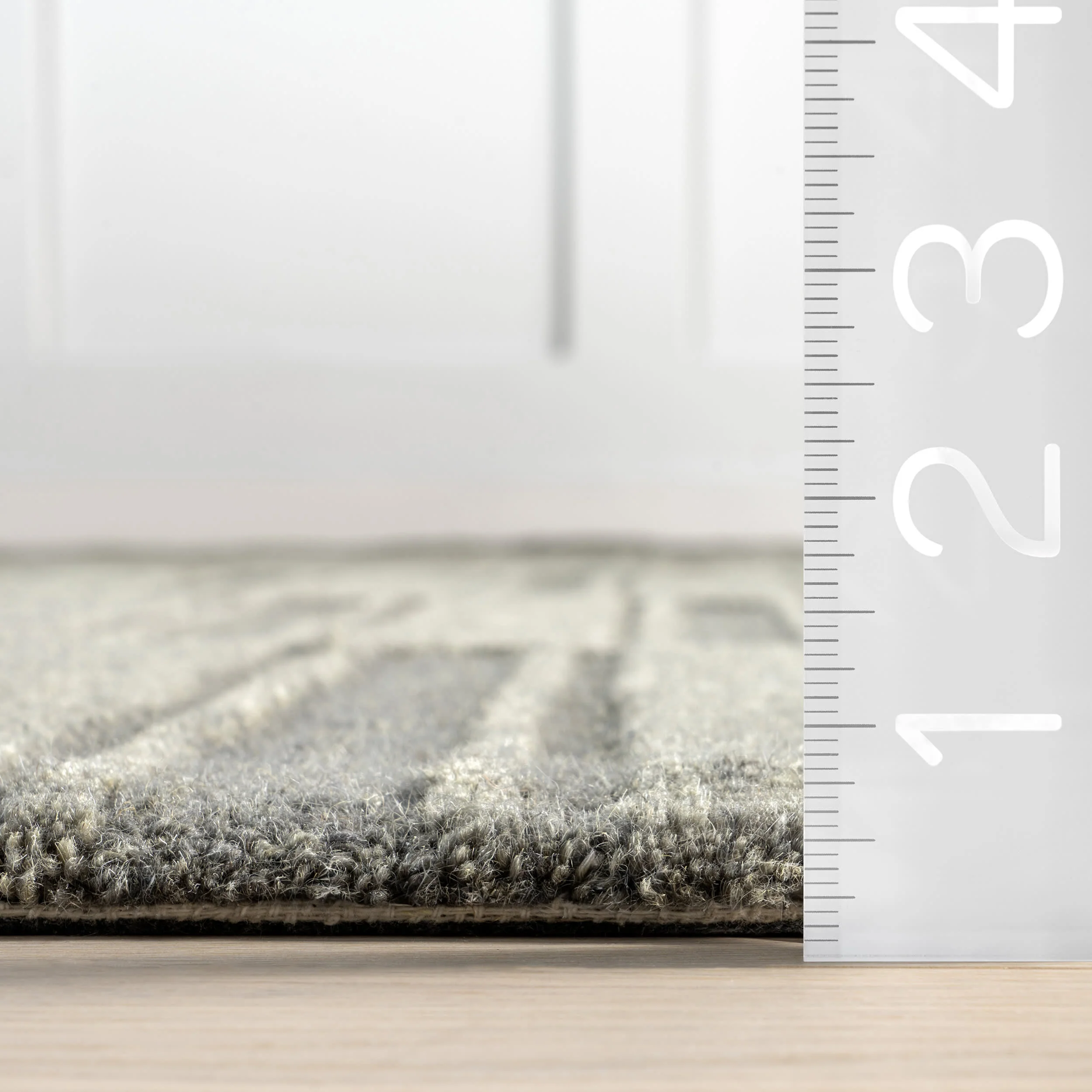 Sandline Hand Tufted Wool Rug | Grey - Image 5