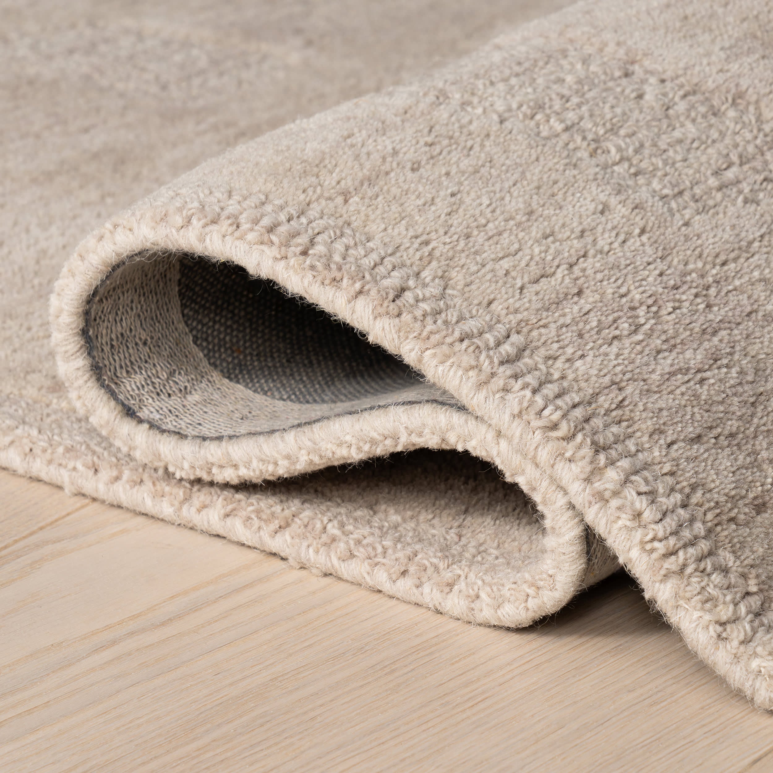 Vinel Modern Abstract Rug | Beige - Image 6