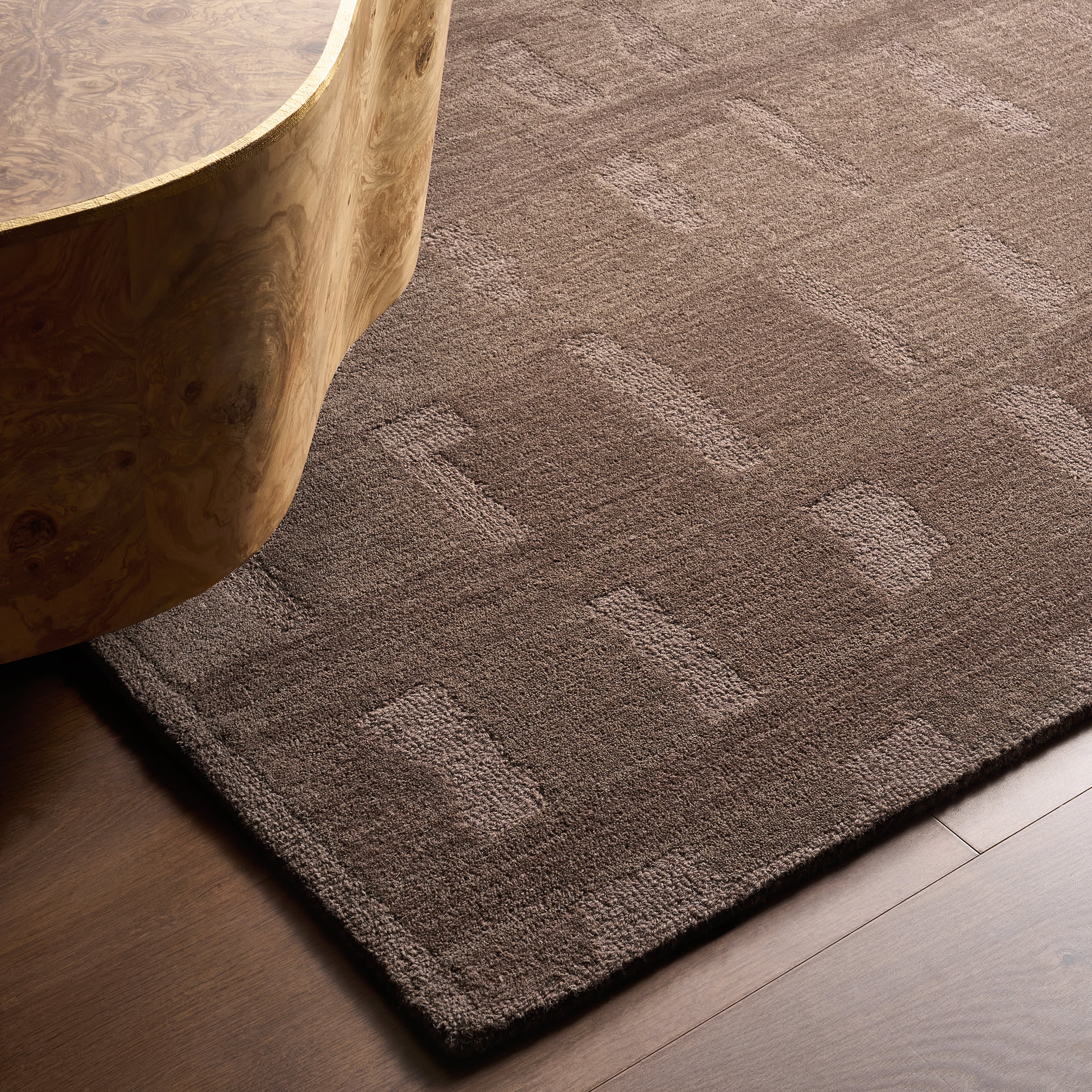 Vinel Modern Abstract Rug | Brown - Image 6